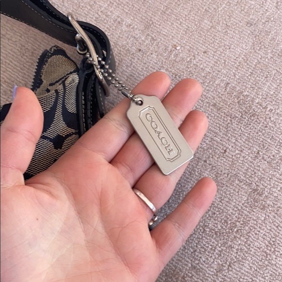 Coach Bag - Picture 2 of 7